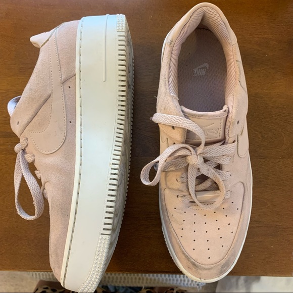 Pink suede Air Force 1’s - Picture 2 of 3
